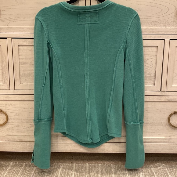 NEW Free People Nailed It Henley in Mountain Green - Picture 5 of 6